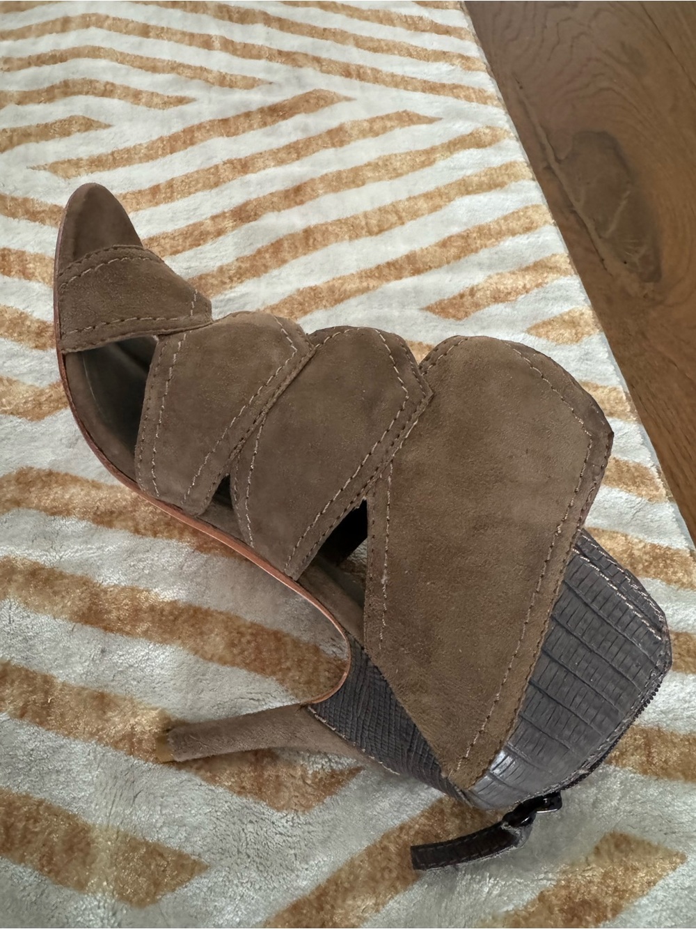 Max Studio Brown Suede Cutout Slip-On Mules